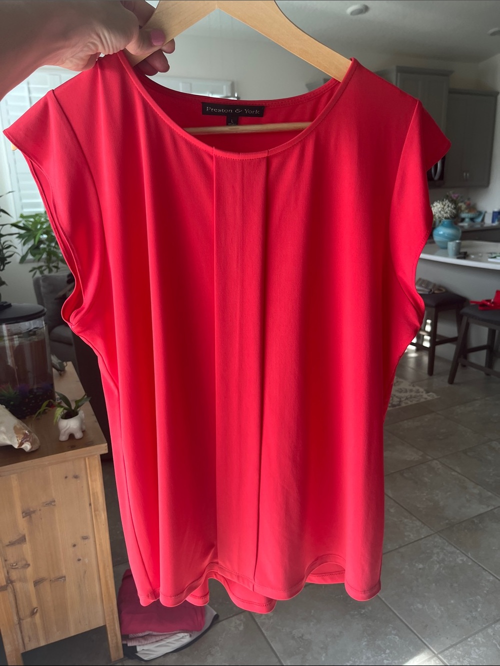 Preston & York Vibrant Red/Coral Cap Sleeve Scoop Neck Tank